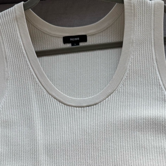 Reiss Ribbed Textured Tank Top - Picture 2 of 2